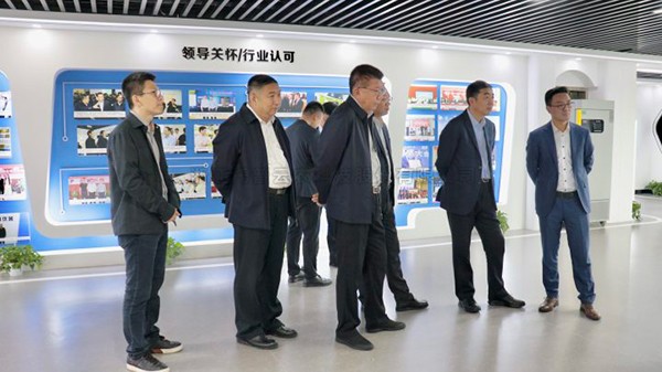 長春市政府副市長曹武一行蒞臨好色视频下载链接調研交流