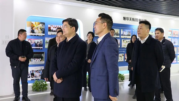 拱墅區委書記李誌龍一行蒞臨好色视频下载链接調研
