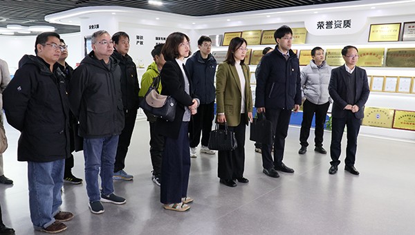 浙江省農業科學院病毒學與生物技術研究所所長徐俊鋒一行蒞臨好色视频下载链接調研考察