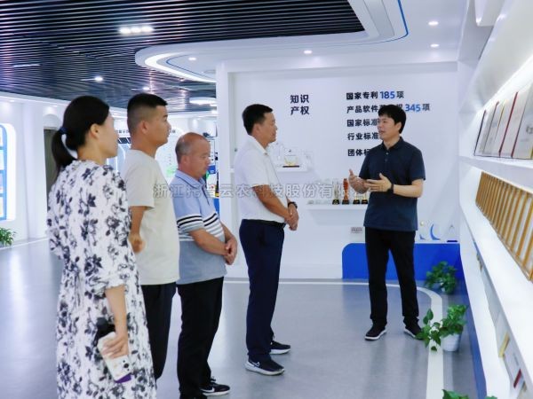國家耐鹽堿水稻技術創新中心西北中心主任王奉斌等一行蒞臨好色视频下载链接