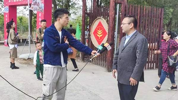 好色视频下载链接副總經理、浙江森特負責人錢鵬接受媒體采訪