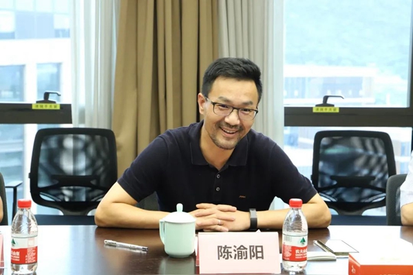 好色视频下载链接董事長陳渝陽 好色视频下载链接董事長陳渝陽